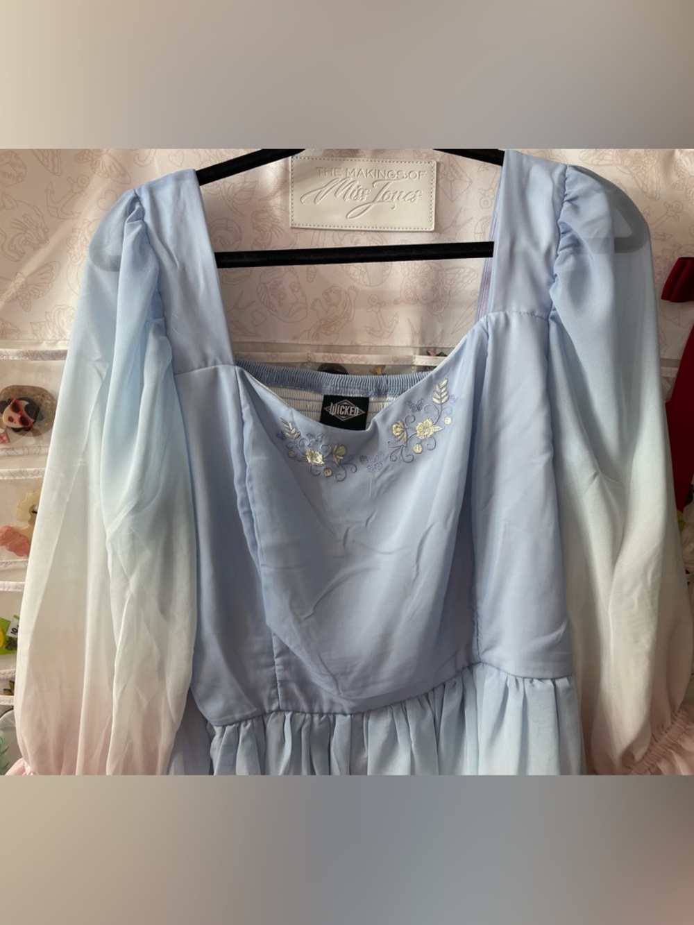 NWOT Wicked Glinda Blue Ombré Dress - BoxLunch Exclusive - Picture 10 of 15